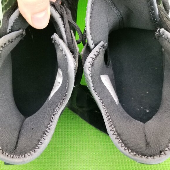 ✅NIKE Alpha Menace Pro 2 Mid Football  Cleats Men's Size 9.5 Black/White Shoes - Picture 5 of 11